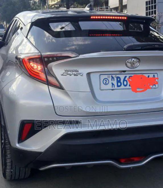 Toyota C-HR 2020 Silver