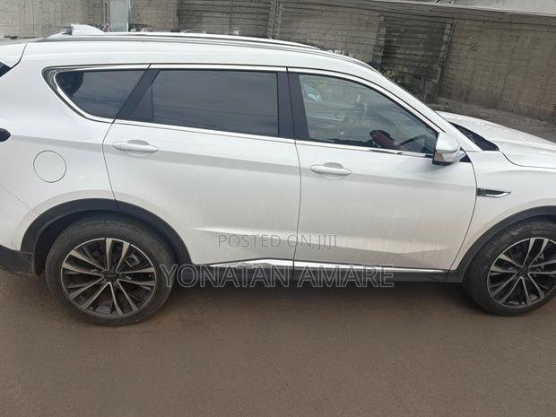 Jetour X70 Plus 2023 White