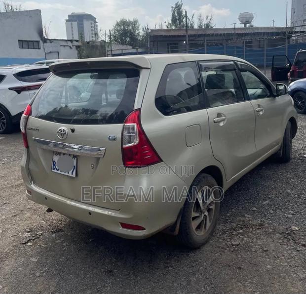 Toyota Avanza 2016