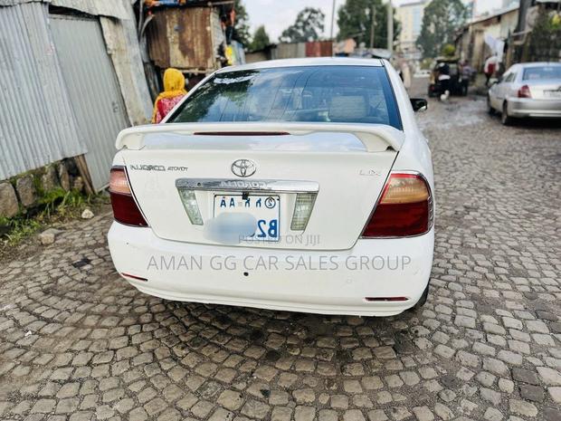 Toyota Corolla 2007 White