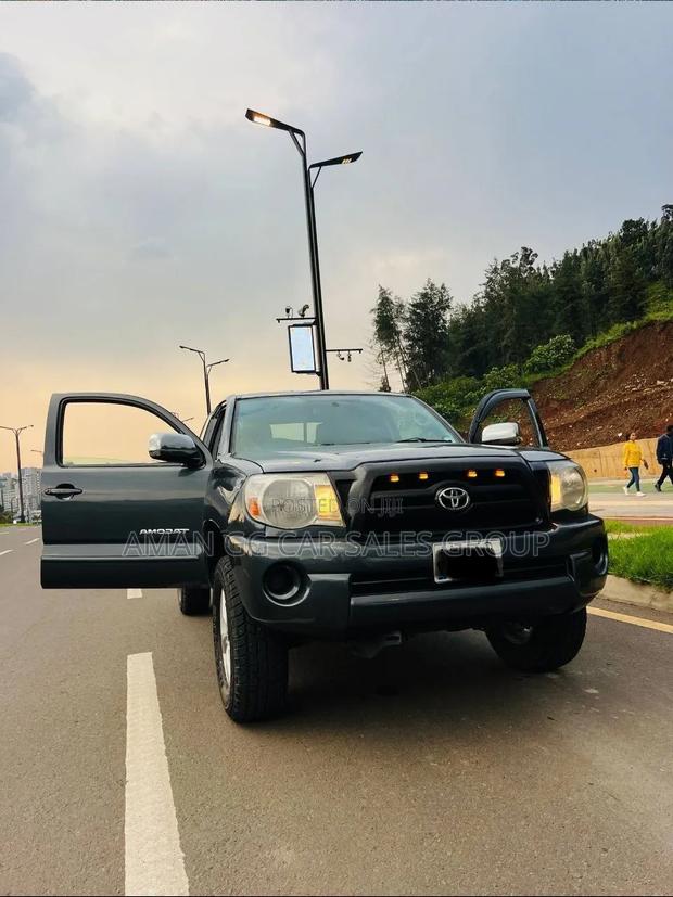 Toyota Tacoma 2008 Black