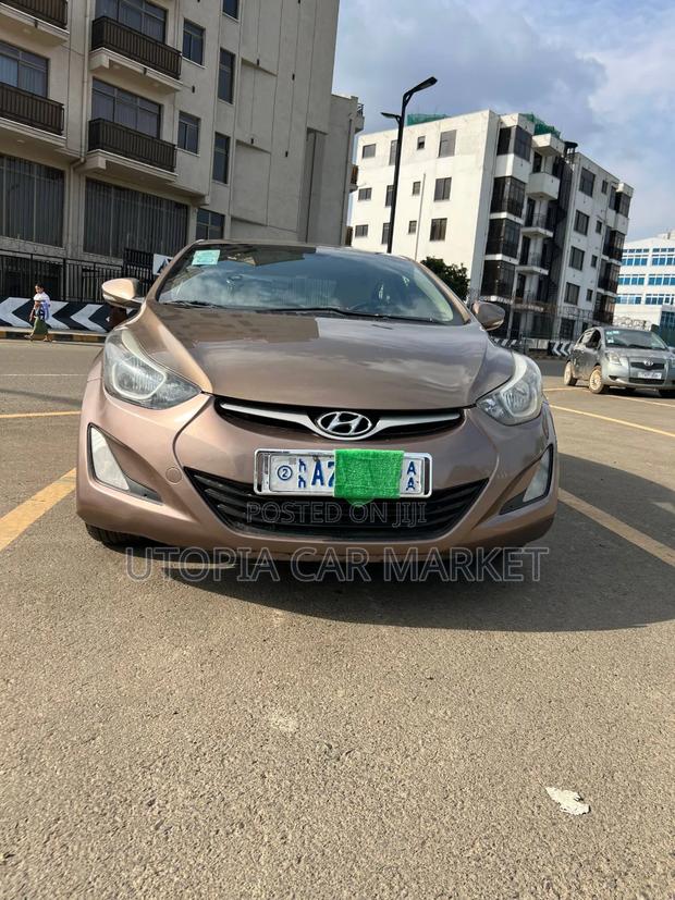 Hyundai Elantra 2015