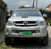 Toyota Hilux 2010 Gray for sale