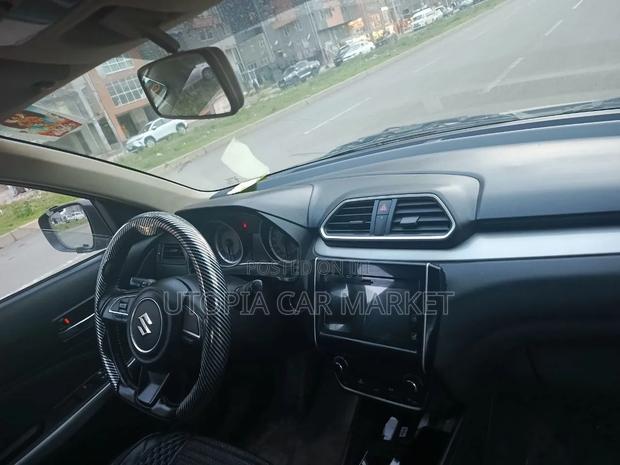 Suzuki Dzire 2022 Gray