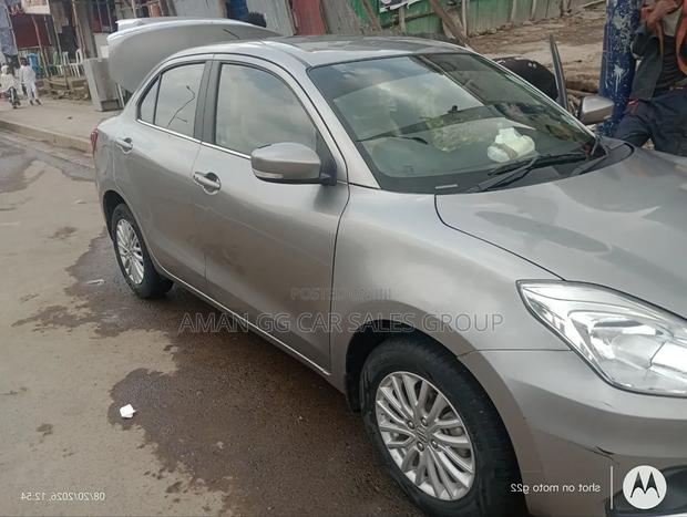 Suzuki Dzire 2023 Gray