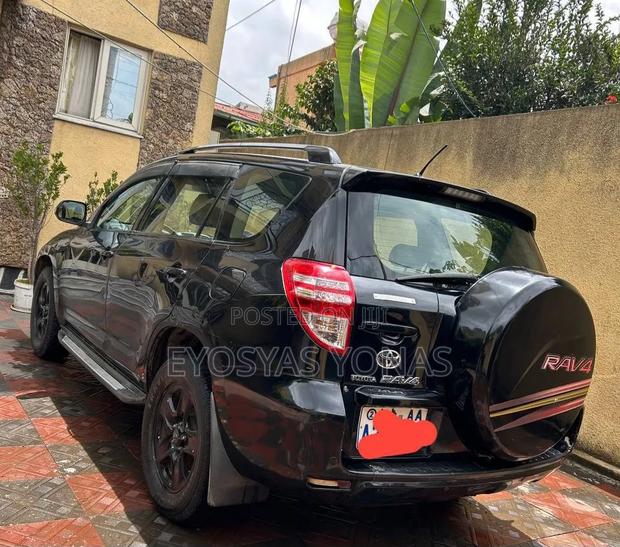 Toyota RAV4 2009 Black