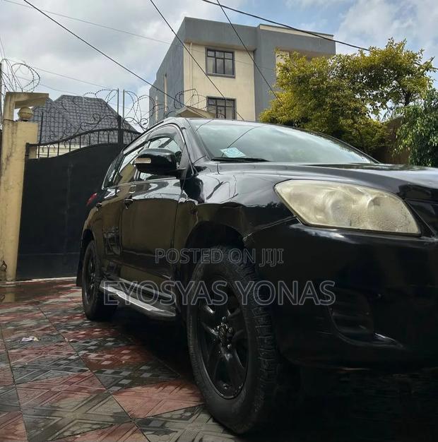 Toyota RAV4 2009 Black