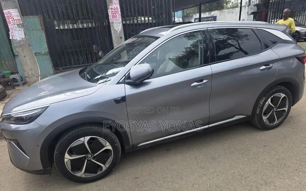 BYD Song Plus 2025 Gray