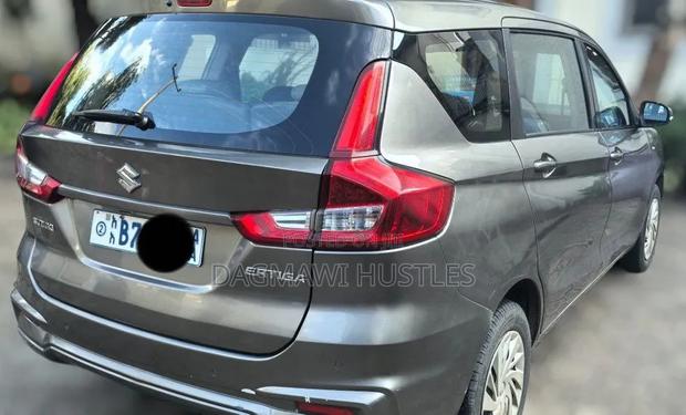Suzuki Ertiga 2019 Gray