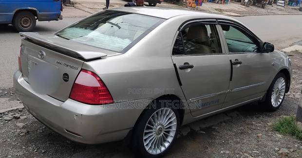 Toyota Corolla 2004