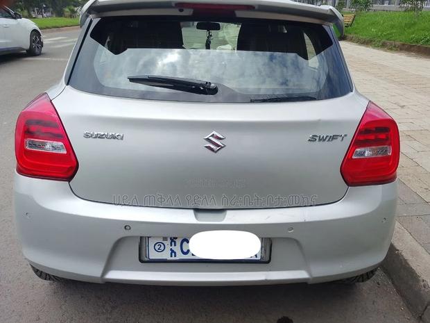 Suzuki Swift 2022 Purple