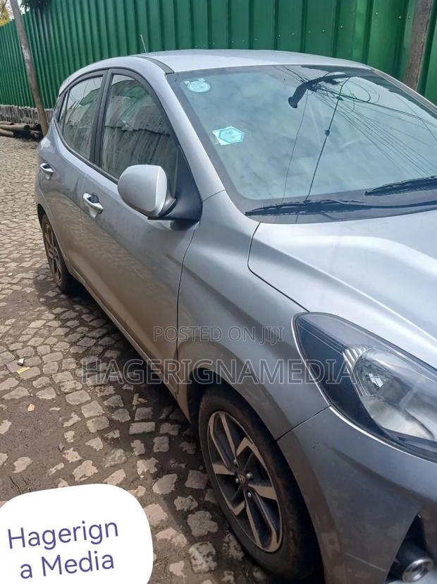 Hyundai I10 2022 Silver