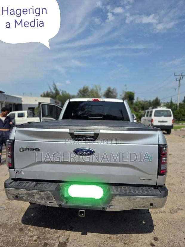 Ford F-150 2016 Silver