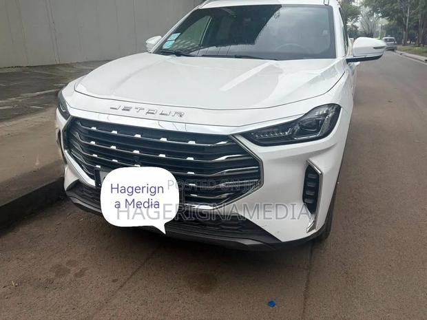 Jetour X70 Plus 2023 White