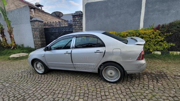 Toyota Corolla 2005 Silver