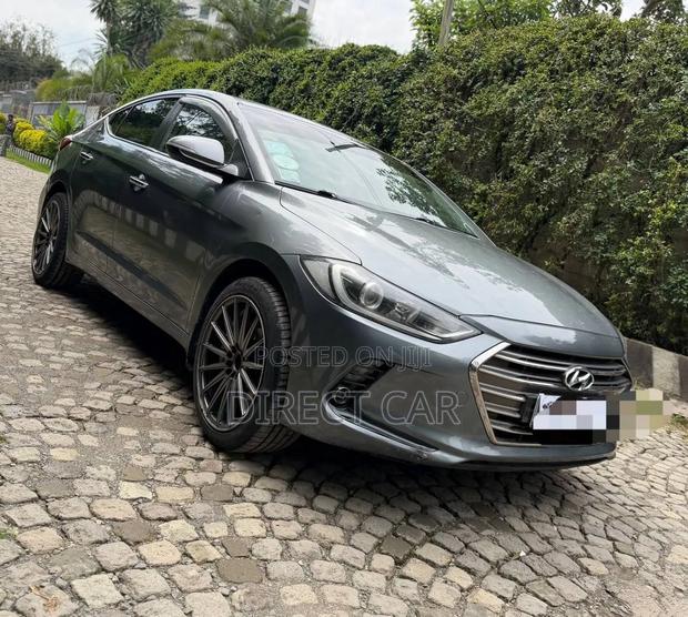 Hyundai Avante 2017 Silver