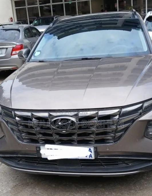 Hyundai Tucson 2022 Beige