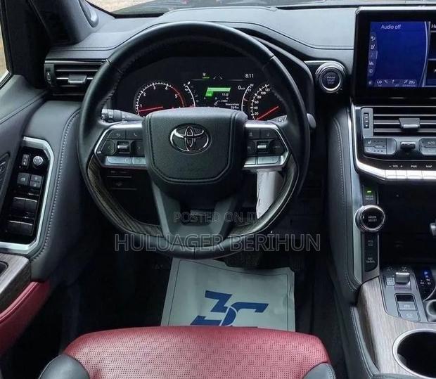 New Toyota Land Cruiser 2023 Black