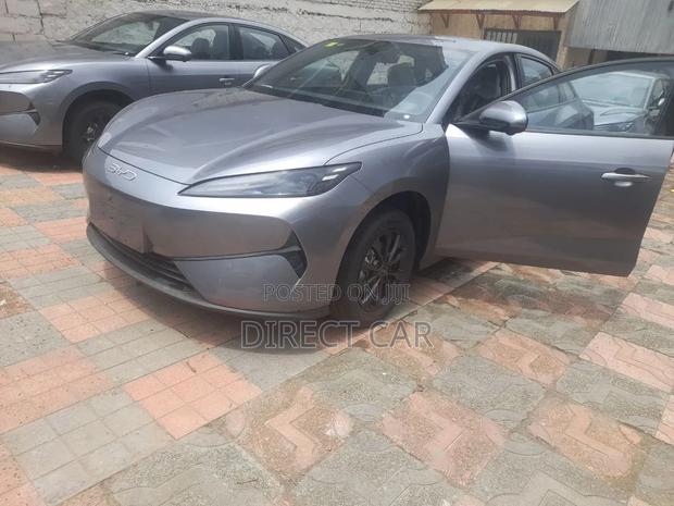 New BYD Sealion 06 EV 2026 Silver
