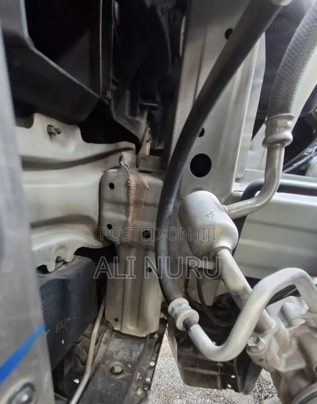 Suzuki Swift 2022 Silver