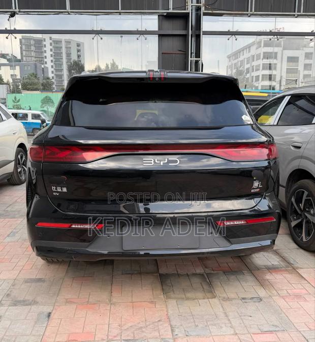 New BYD Tang EV 2025 Black