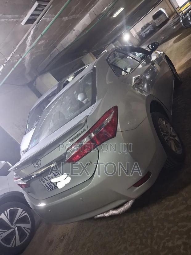 Toyota Corolla 2016 Silver