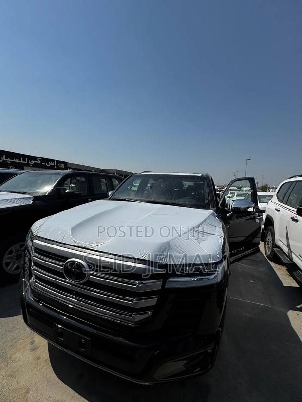 New Toyota Land Cruiser 2025 Matt Black