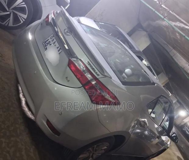 Toyota Corolla 2015 Silver
