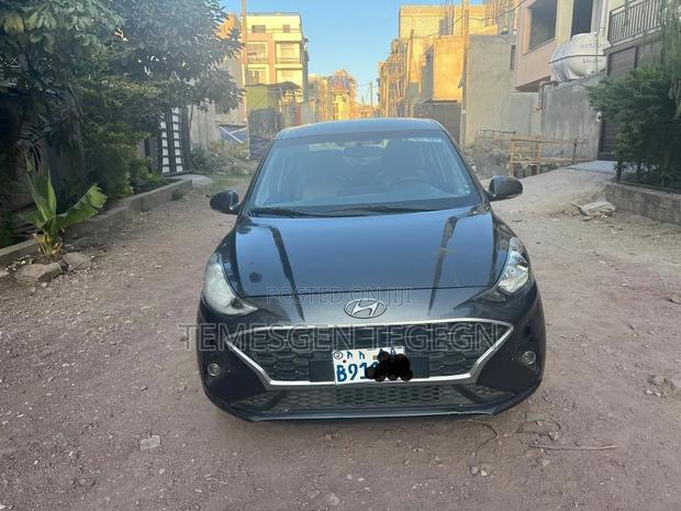 Hyundai I10 2022 Gray