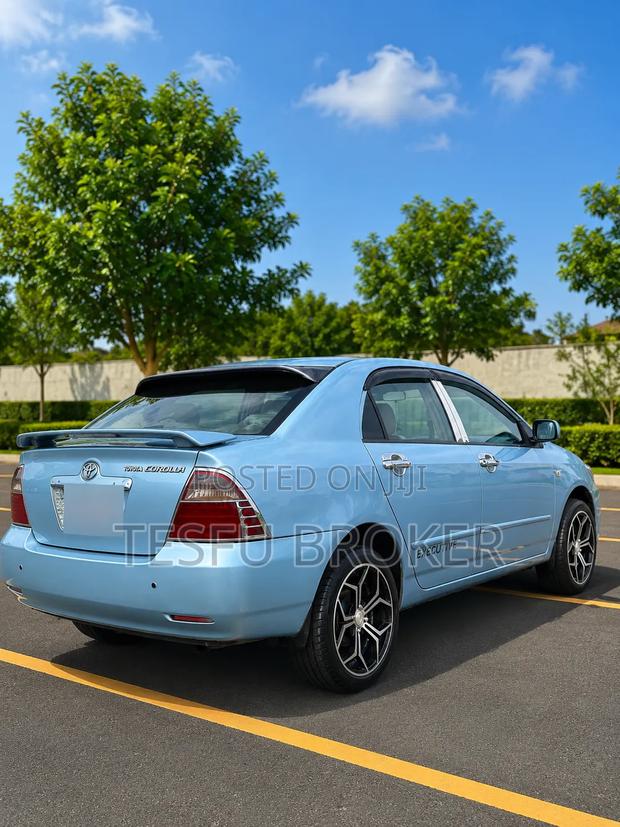 Toyota Corolla 2005 Blue