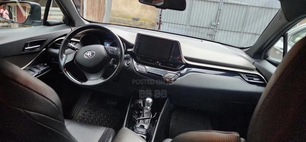 Toyota C-HR 2021