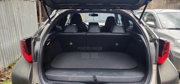 Toyota C-HR 2021