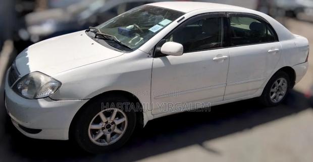 Toyota Corolla 2003 White