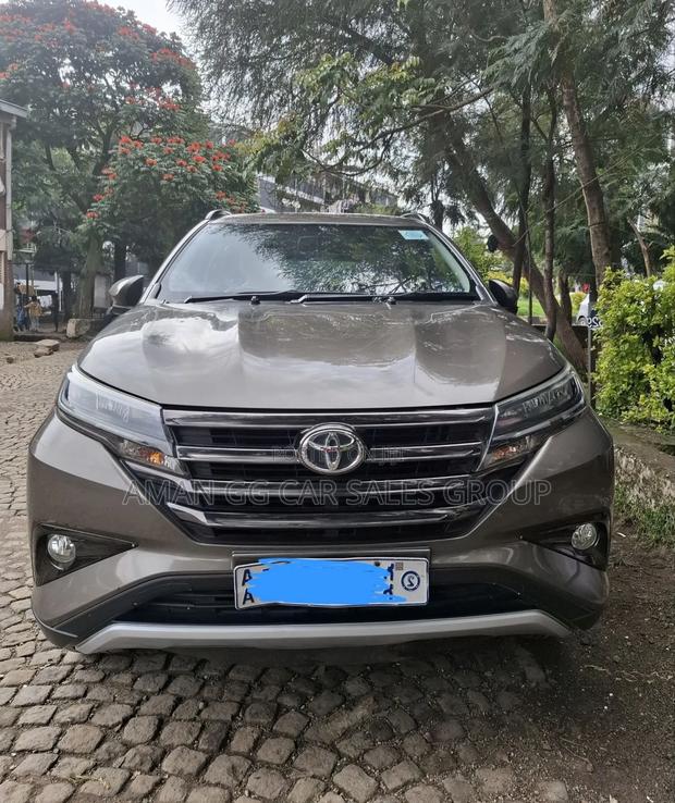 Toyota Rush 2022 Gray