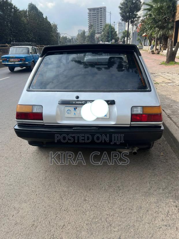 Toyota Corolla 1986 Silver