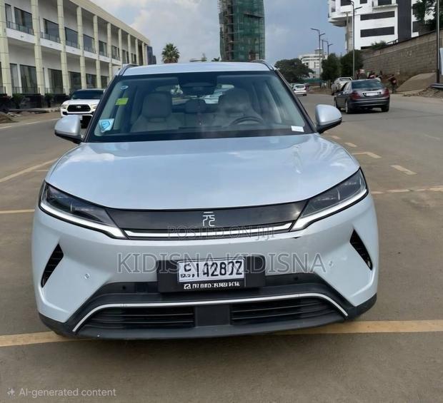 BYD Yuan Up 2025 Blue