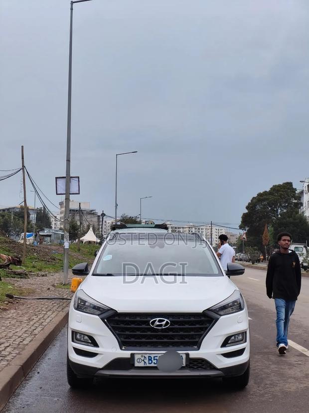 Hyundai Tucson 2020 White