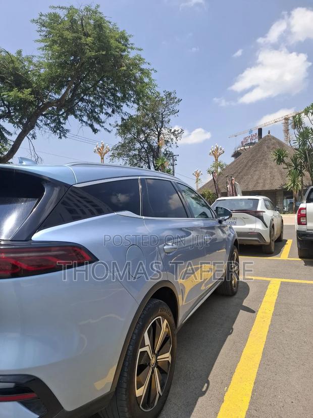 BYD Tang EV 2024 Blue