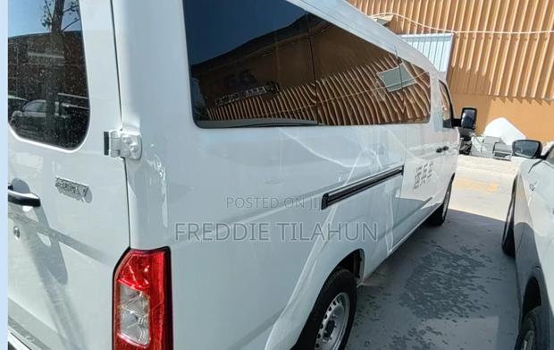 New Karry Dolphin 2025 White