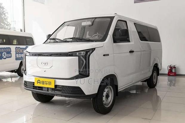 New Karry Dolphin 2025 White