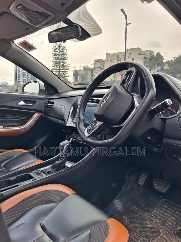 Chery Tiggo 2 2022 Silver