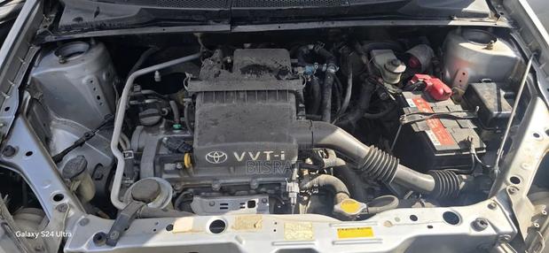 Toyota Platz 1.0 FWD 2005 Silver