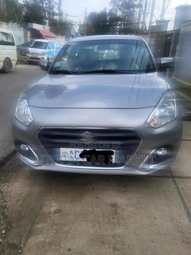 Suzuki Dzire 2022 Silver