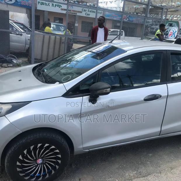 Ford Fiesta 2012