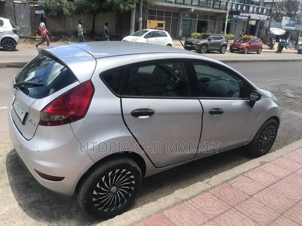 Ford Fiesta 2012