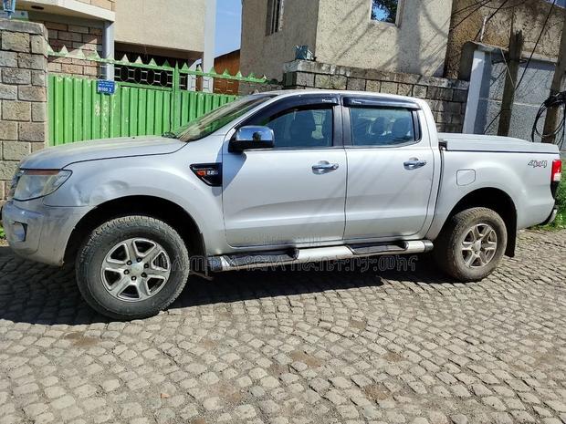 Ford Ranger Wildtrak 2014 Silver