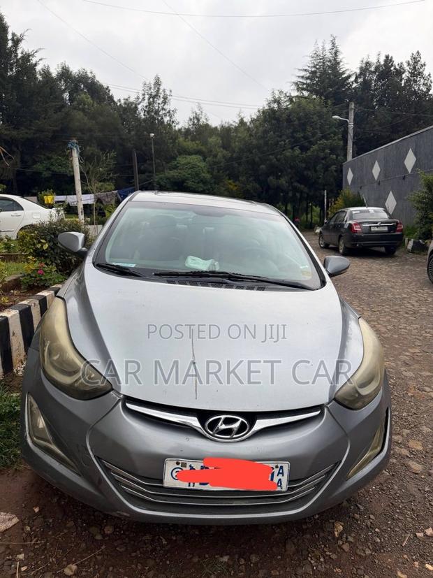 Hyundai Elantra SE 4dr Sedan (1.8L 4cyl 6A) 2015 Gray