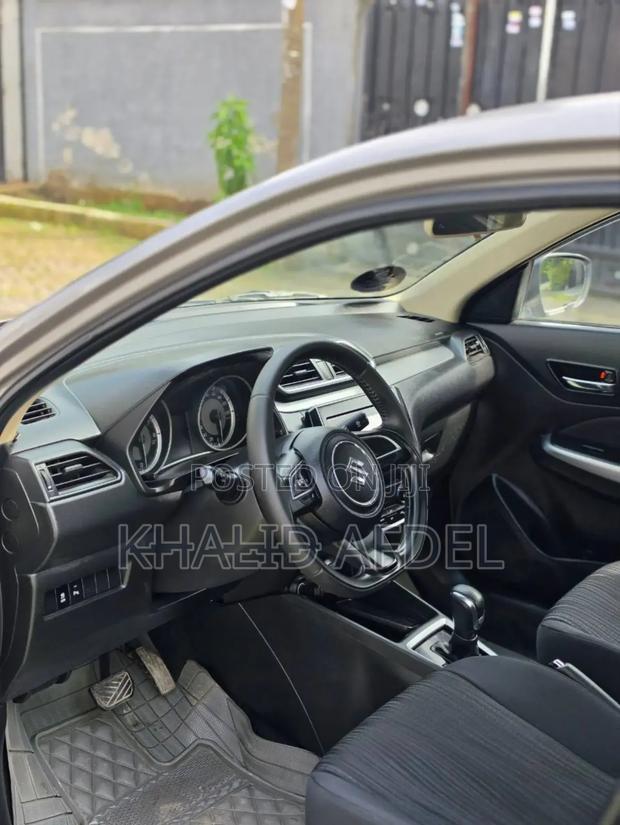 Suzuki Dzire 2022 Silver