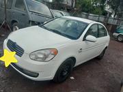 Hyundai Accent GLS Automatic 2010 White for sale