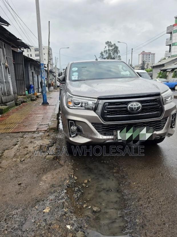 Toyota Hilux 2020